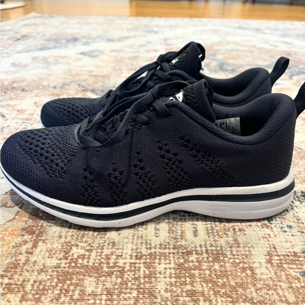 APL Techloom Pro Women’s (Navy)